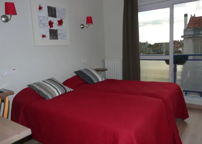 Hotel Logis Epi D'or 3*